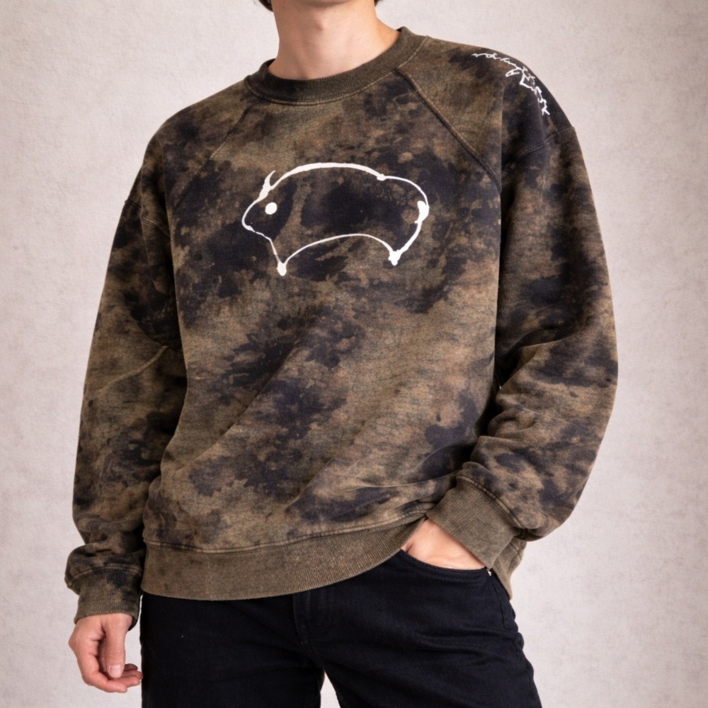 Vtg 90s Hanes Men's Camo Crewneck Sweatshirt Bison Graphic Made in USA Size L